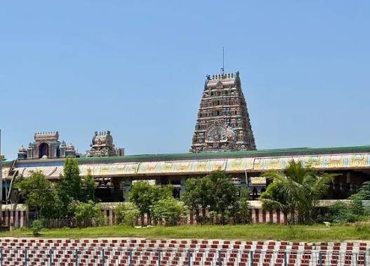 Vaitheeswaran Koil temple viewed from outside the complex